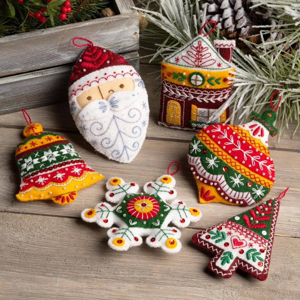 その他 Woodland Santa Felt Ornaments Bucilla Bucilla Felt Ornaments Applique Kit Set Of 6 Santa's Nordic Set