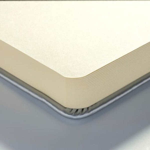 Talens Art Creations Sketch Book 13cm x 21cm - Shiny Silver