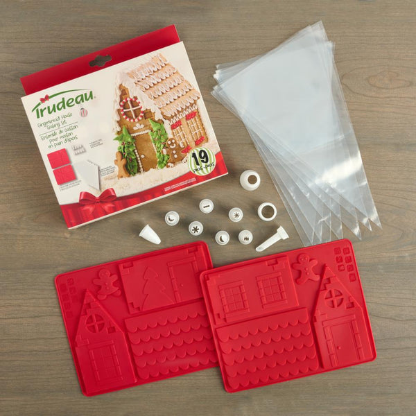 Trudeau Gingerbread House Kit 19 pack - Gingerbread House*