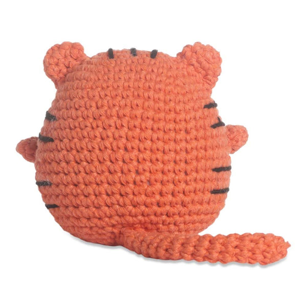 Red Heart Amigurumi Kit Cleo The Tiger*