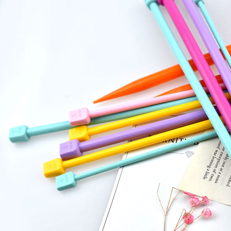 Poppy Crafts Plastic Knitting Needle Set - Colourful