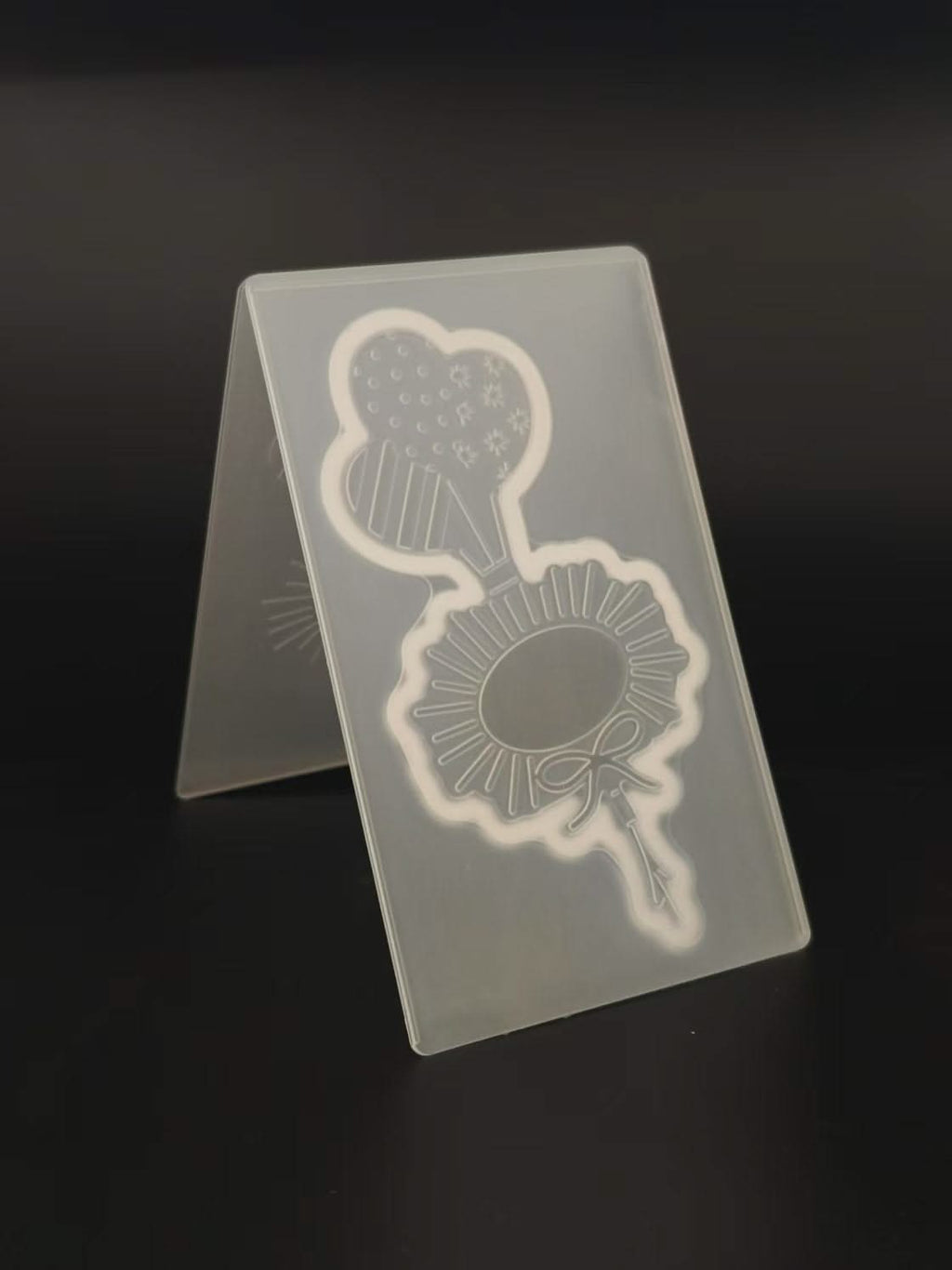 Poppy Crafts Embossing Folder with Die Cut - Balloon Bouquet – CraftOnline