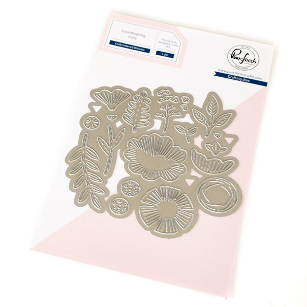 Pinkfresh Studio Die Set Embroidered Blooms