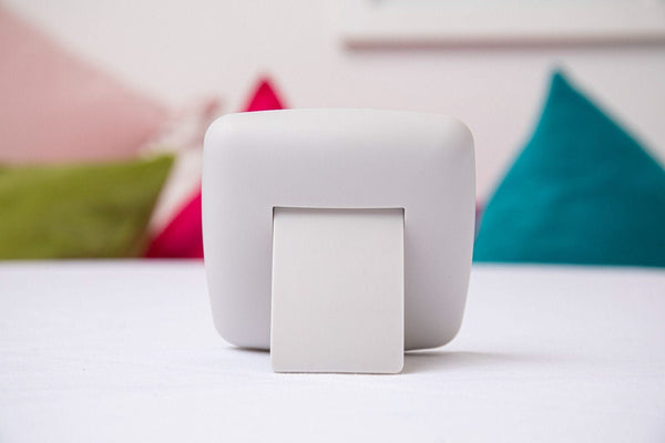 Sizzix™ Making Tool - Gotcha, Magnetic Craft Stand Designed by: Stacey Park