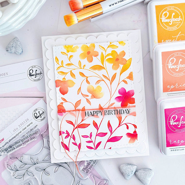 Pinkfresh Studio Stencil Set - Soft Meadow