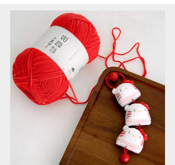 Poppy Crafts Fine Chenille Yarn 50g - Chocolate Brown