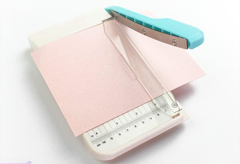 Universal Crafts Guillotine Trimmer - Small