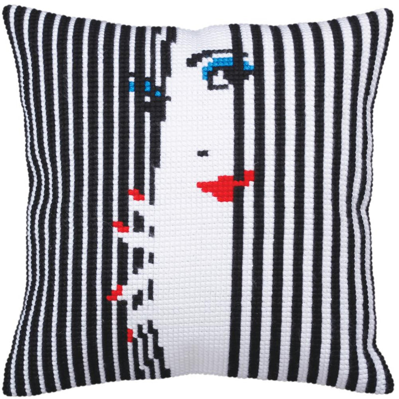 Collection DArt Stamped Needlepoint Cushion Kit 40X40cm - I Am Spying On Your*