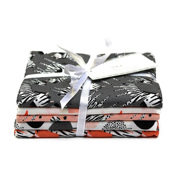 Camelot Fat Quarter Bundle 18"x21" 5pcs Emma & Mila - Zebra Multi