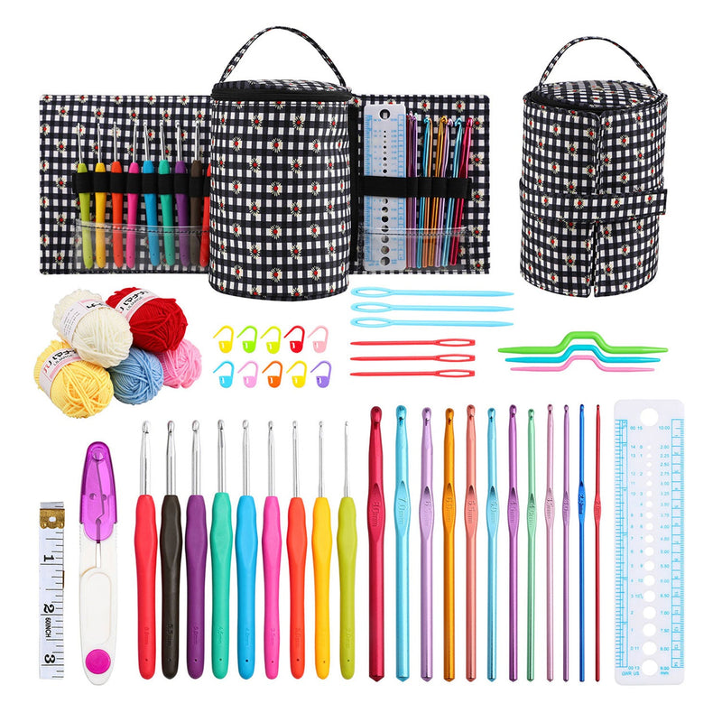 Universal Crafts Yarn & Crochet Kit - Black Gingham*