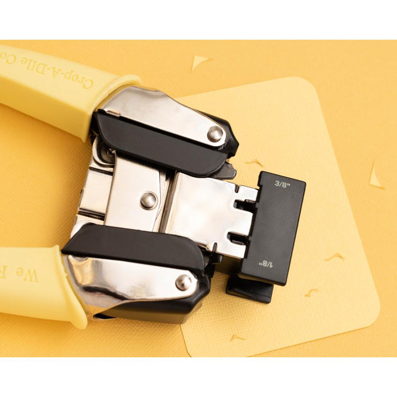We R Memory Keepers Crop-A-Dile Chomper Tool - Retro Corner  - 0.125" & 0.375"