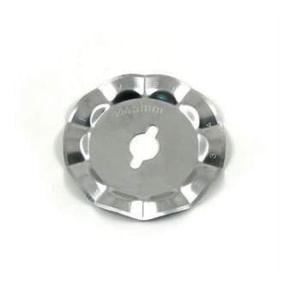 Sale Item - Wer Memory Keepers - Crafters Large Rotary Blade - Scallop